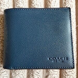 Coach Men Dark Denim Crossgrain Leather Compact ID Bifold Wallet F59112